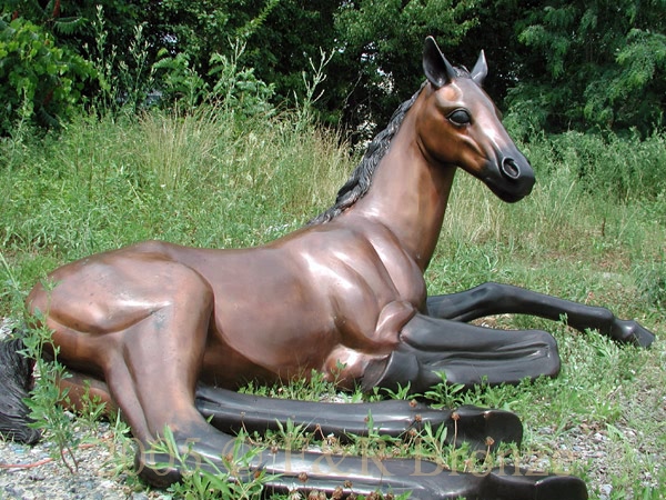 Foal Layind Down bronze statue-6